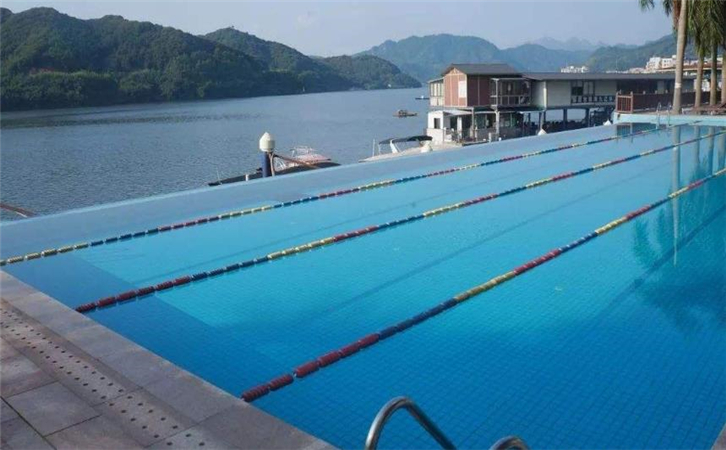 黔东南建造游泳池需要哪些设备