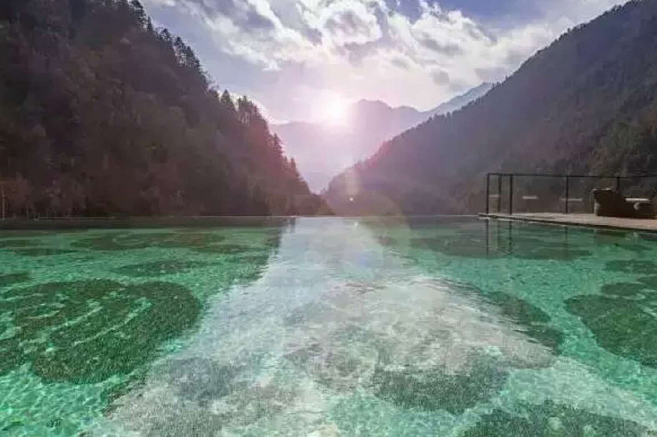 ​泳池水质净化与常规养护指南